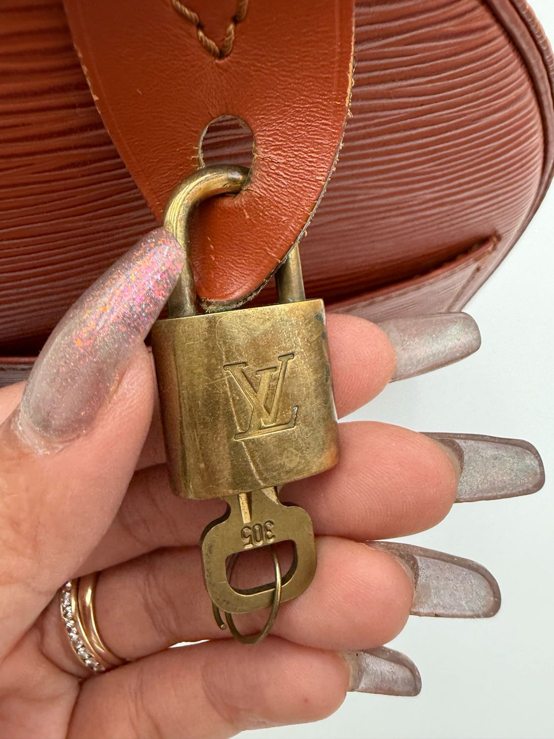 Louis Vuitton Speedy 25 Epi Boston Satchel Top Handle