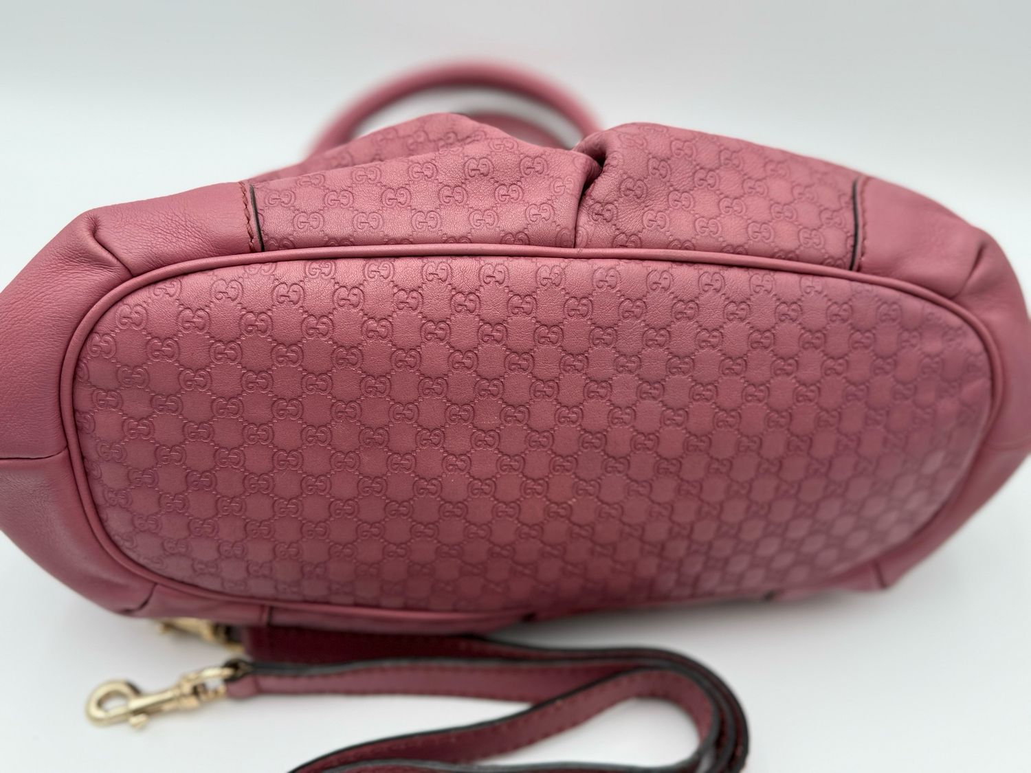 Gucci Sukey Micro Monogram Messenger Crossbody