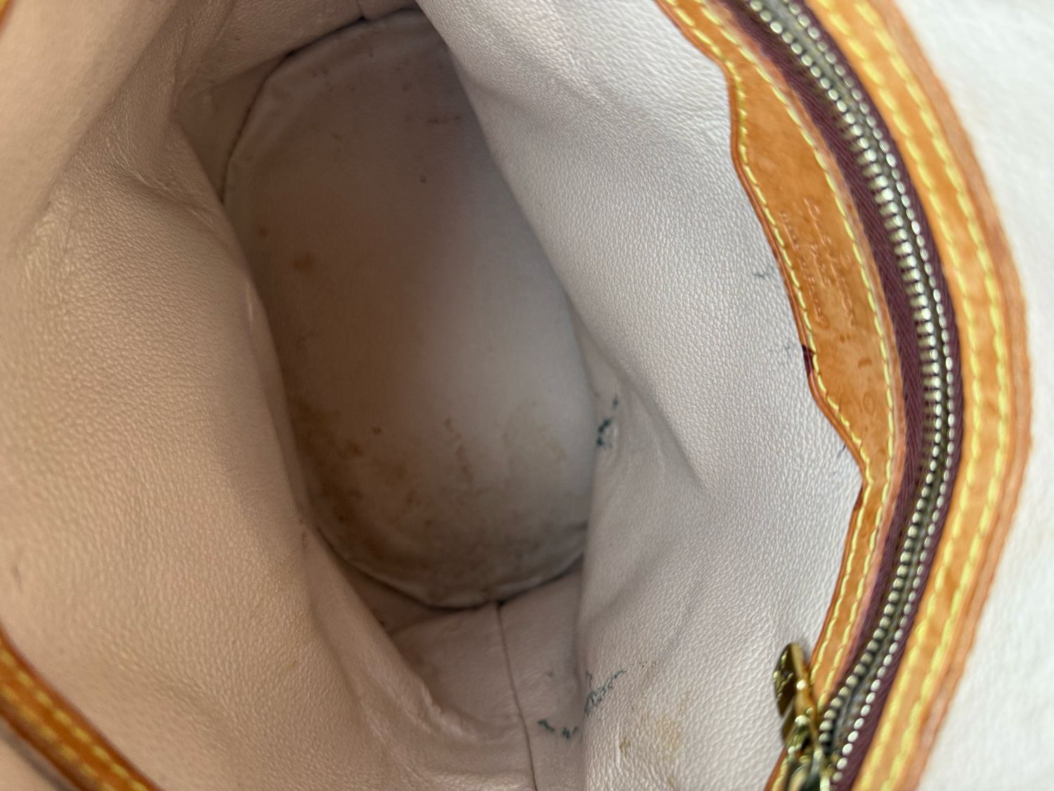 Louis Vuitton Petit Bucket Monogram 