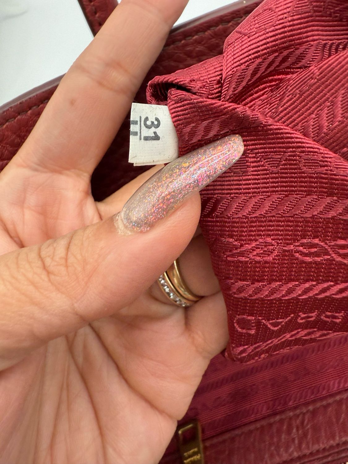 Vitello Daino Pebbled Leather Convertible Tote