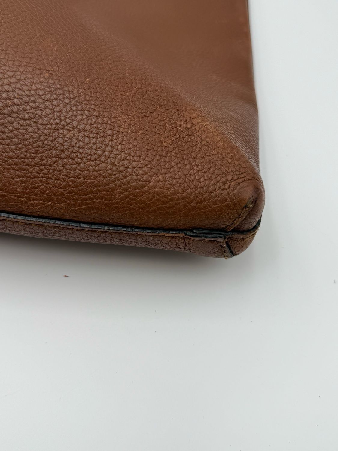 Gucci Pebbled Leather Horizontal Tote 