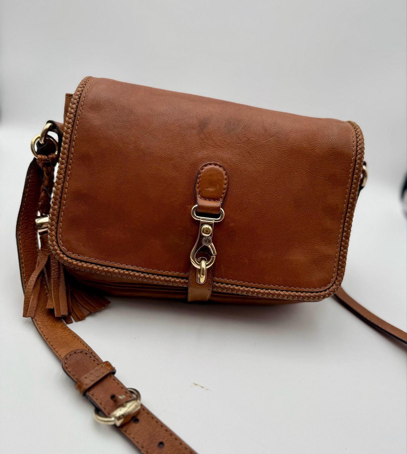 Gucci Leather Marrakeech Crossbody Medium Messenger Sling
