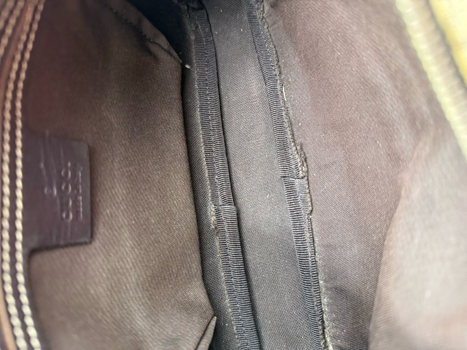 Gucci Monogram Supreme Plus Camera Bag Messenger Sling