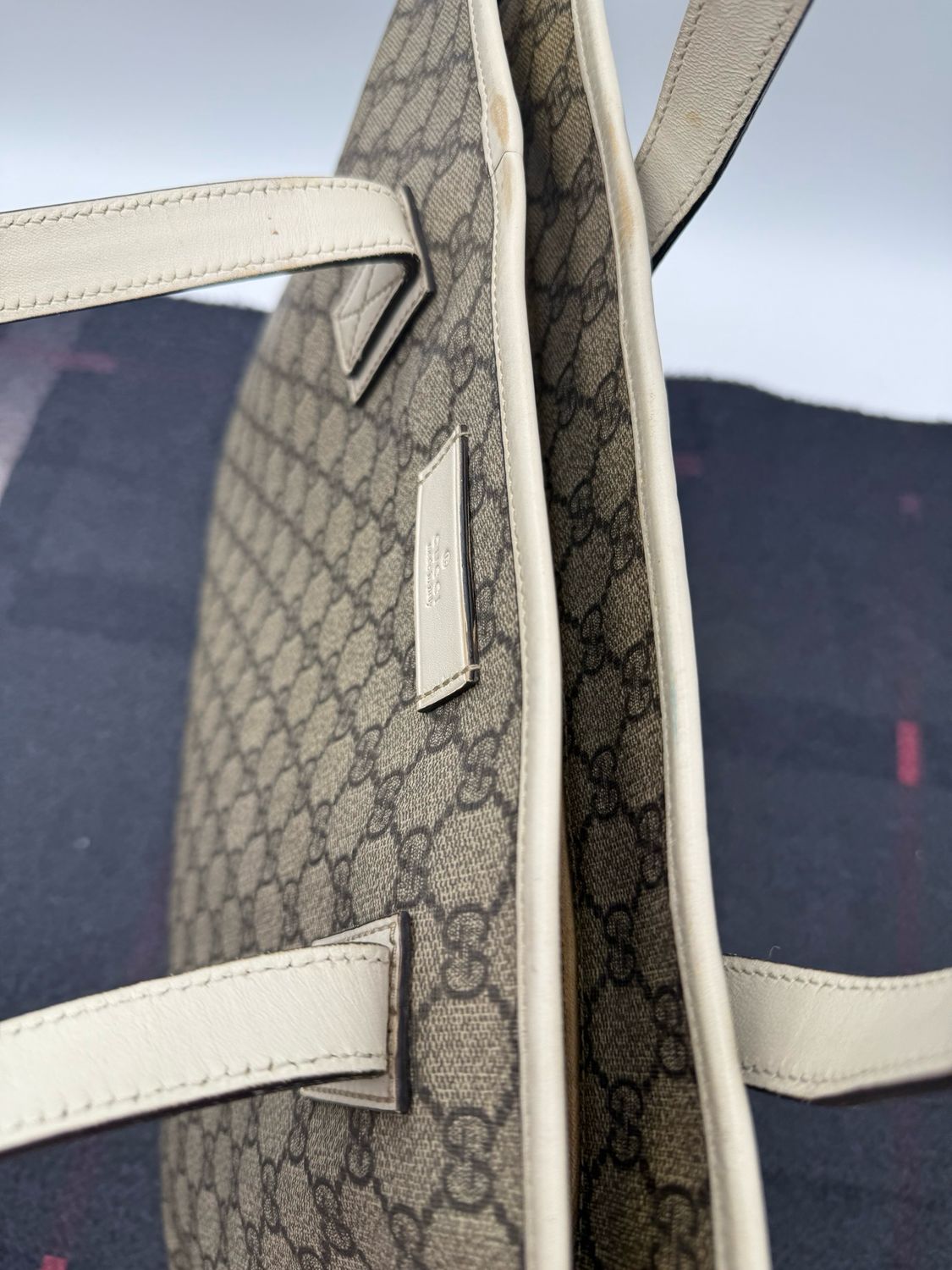 Gucci Monogram Supreme Zipper Tote Shoulder Bag