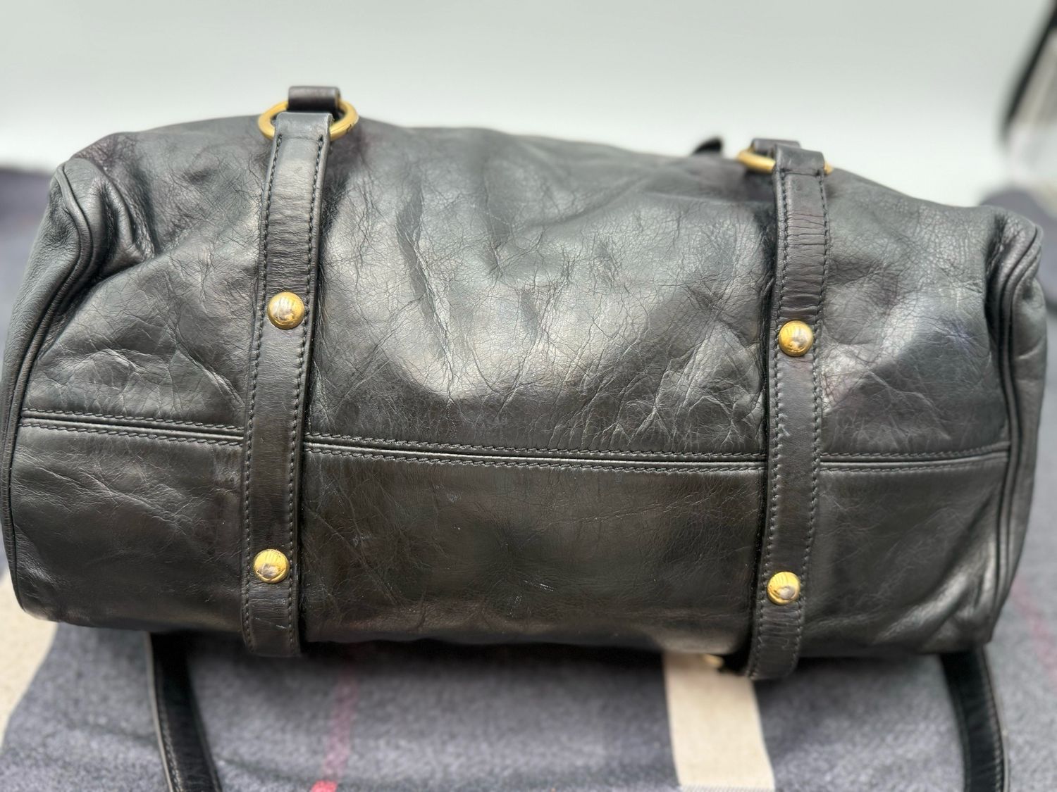 Miumiu Vitello Daino Bow Crossbody Messenger