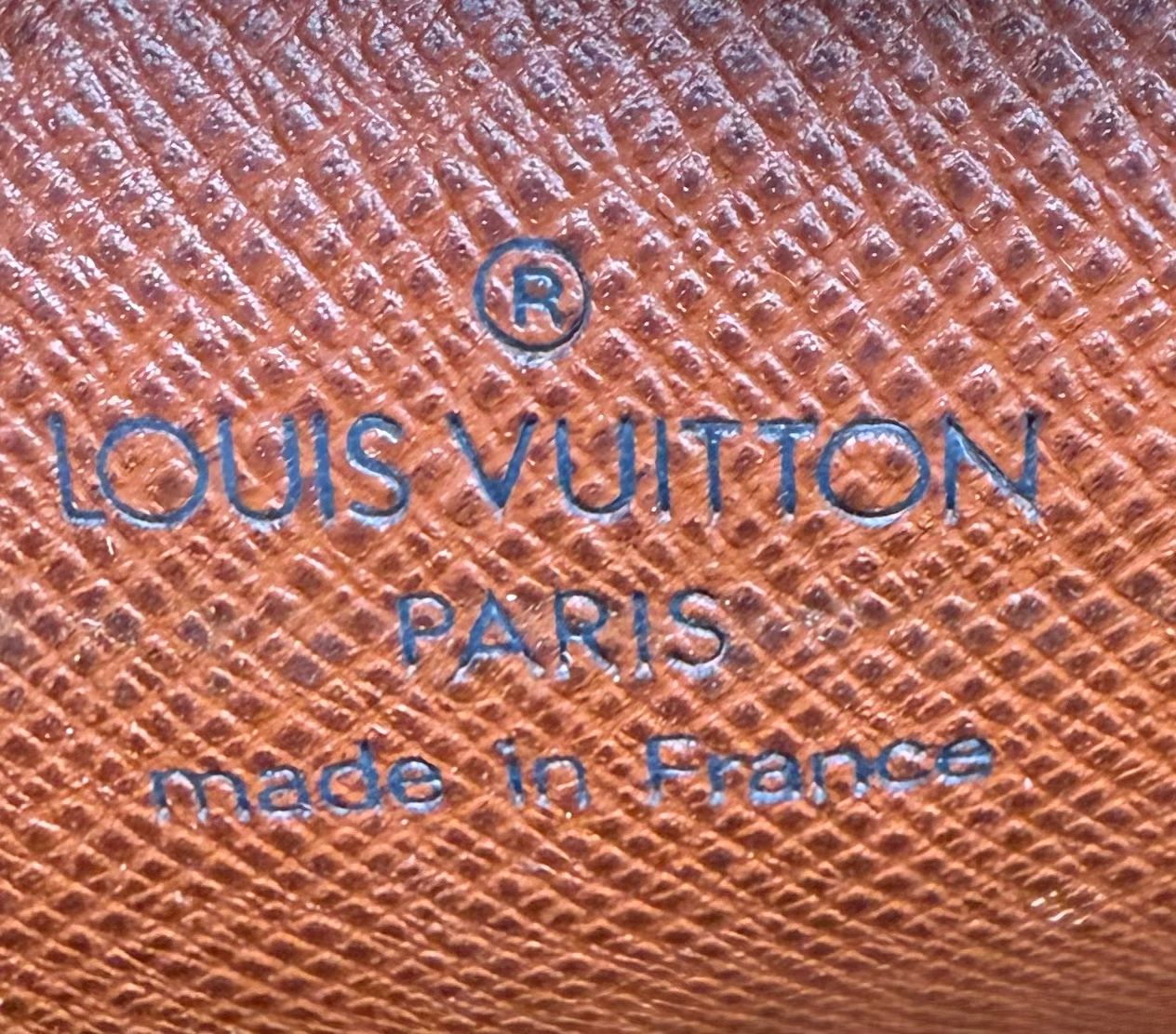 Louis Vuitton Monogram Pochette Homme Clutch Toiletry
