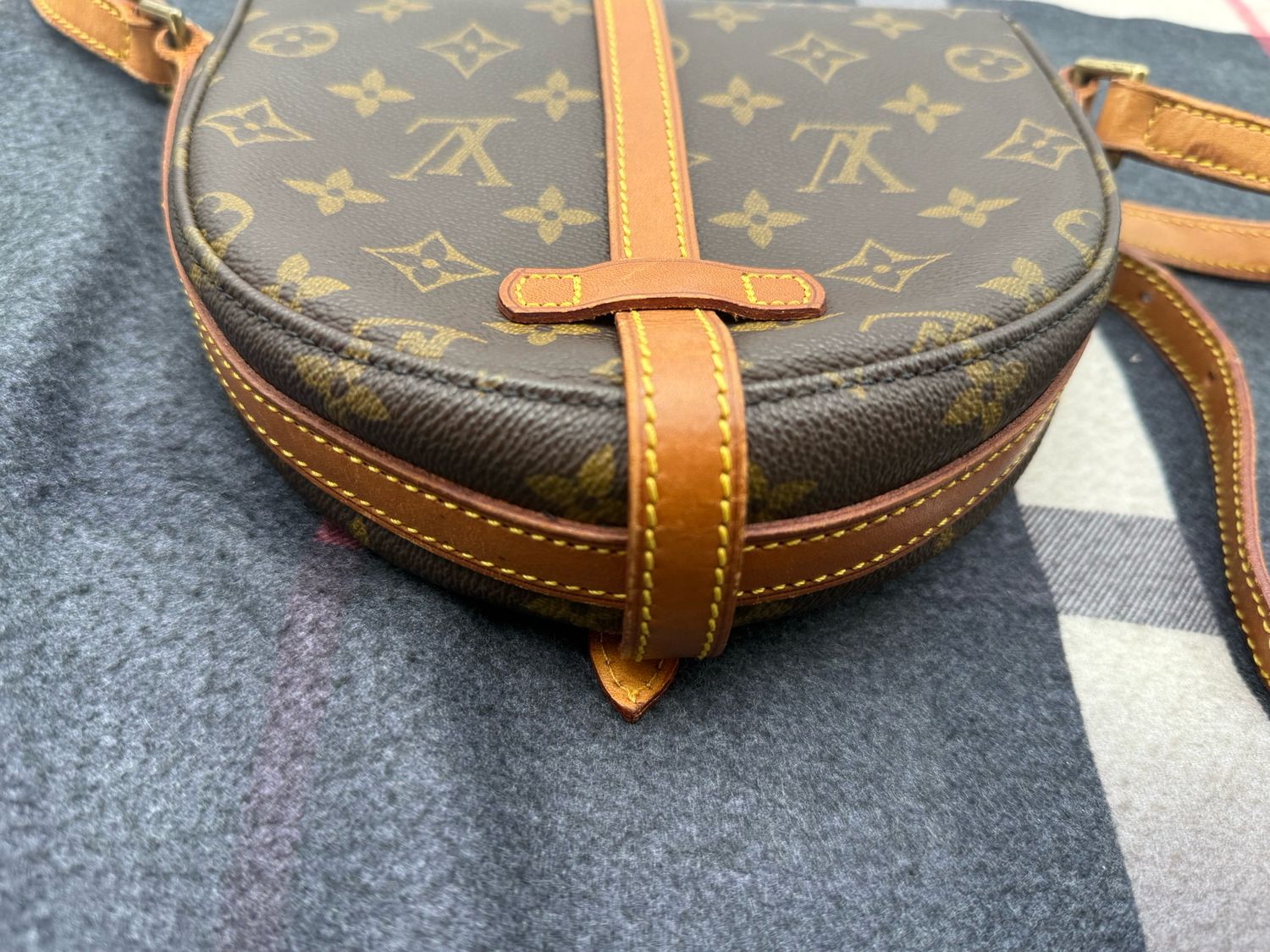 Louis Vuitton Monogram Chantilly Pm Messenger Crossbody