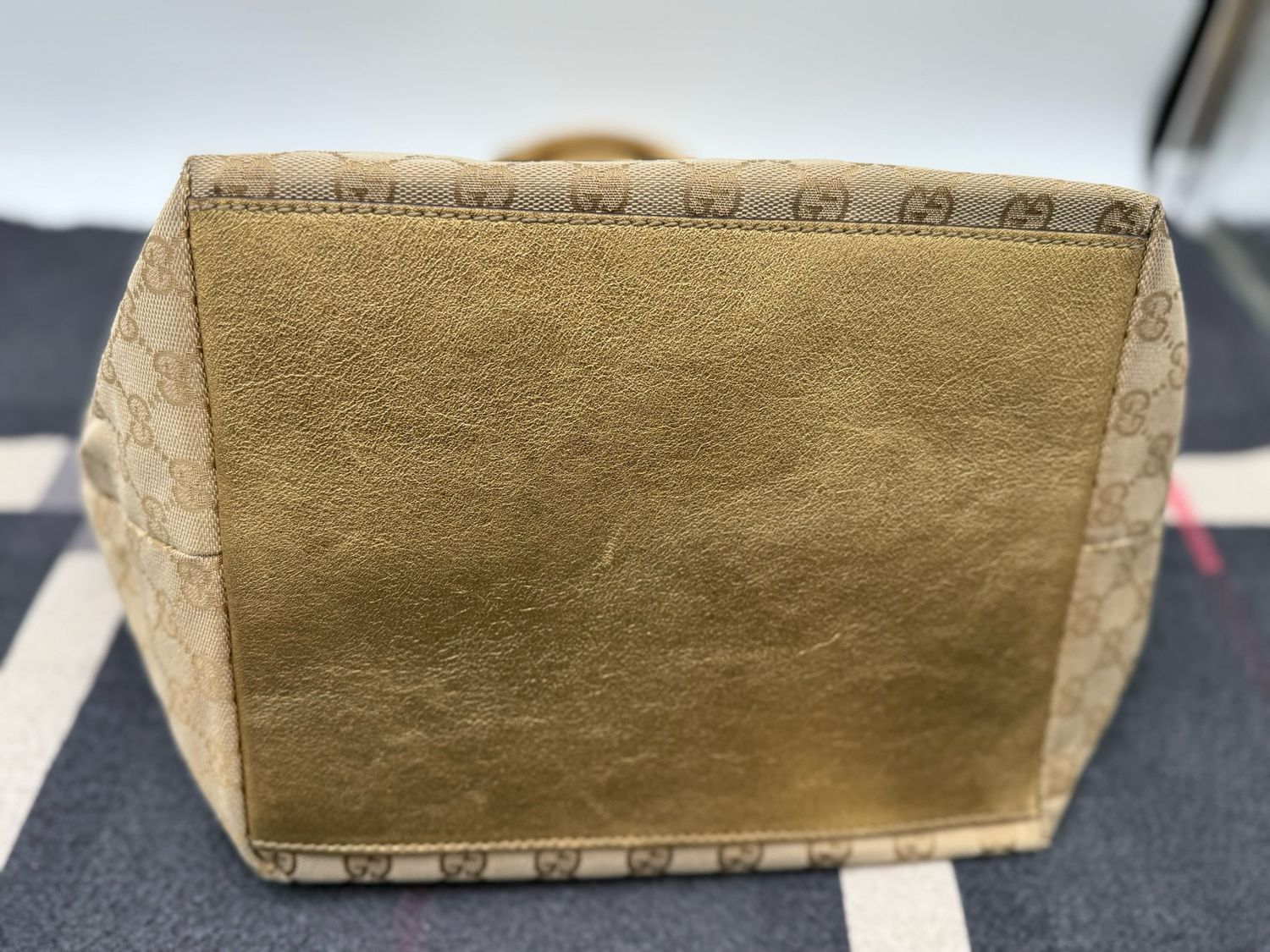 Gucci Monogram Web Tote Medium Bucket Bag Zipper