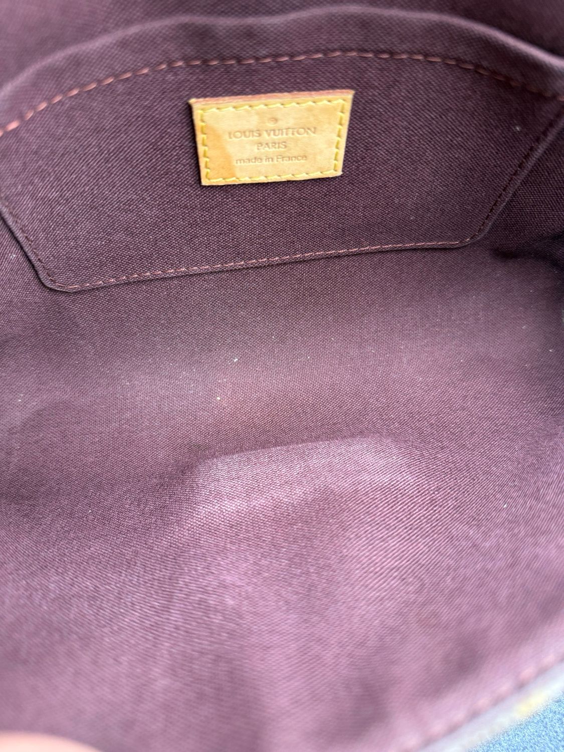Louis Vuitton Monogram Favorite Mm Crossbody Flap Messenger
