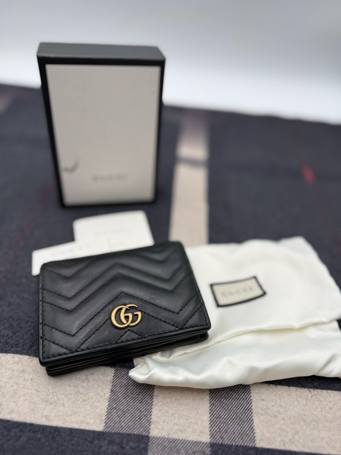 Gucci Marmont Black Bi-Fold Flap Card Wallet