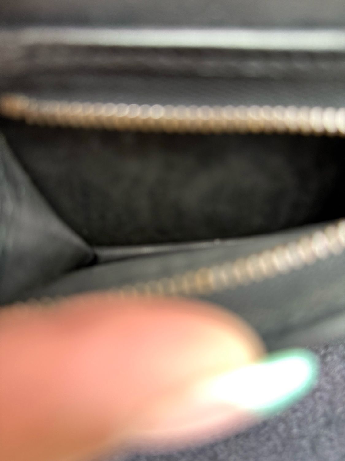 Gucci Marmont Black Bi-Fold Flap Card Wallet