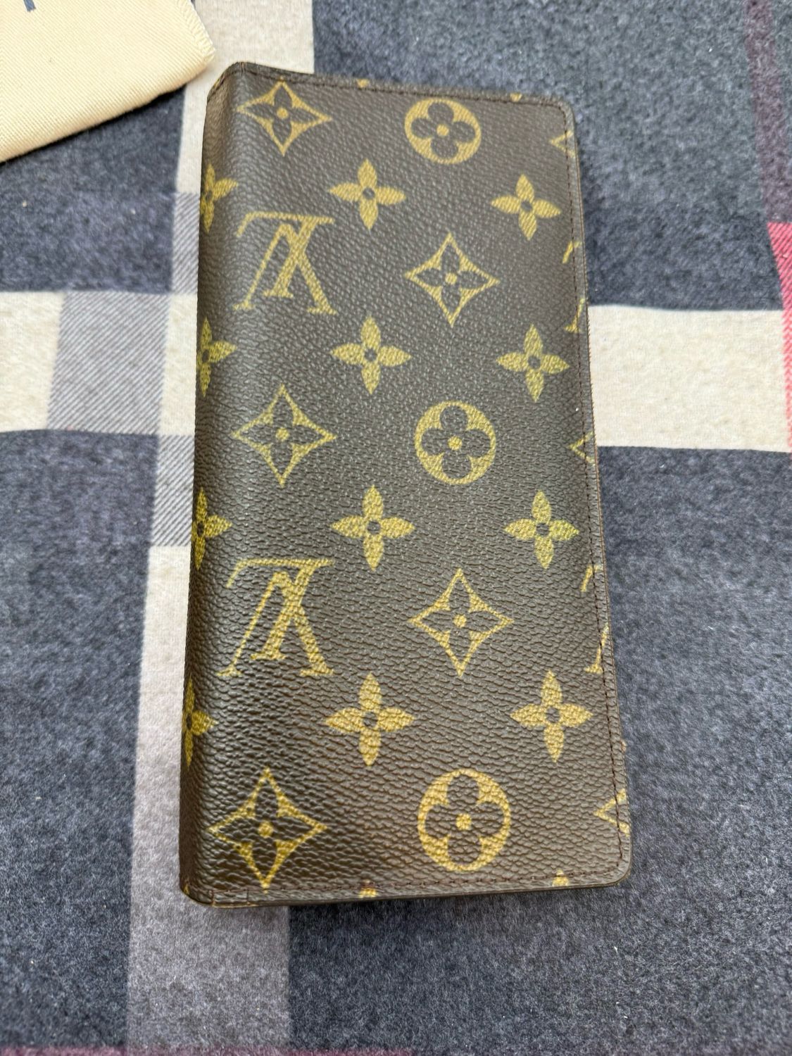 Louis Vuitton Monogram Brazza Wallet Long Flap