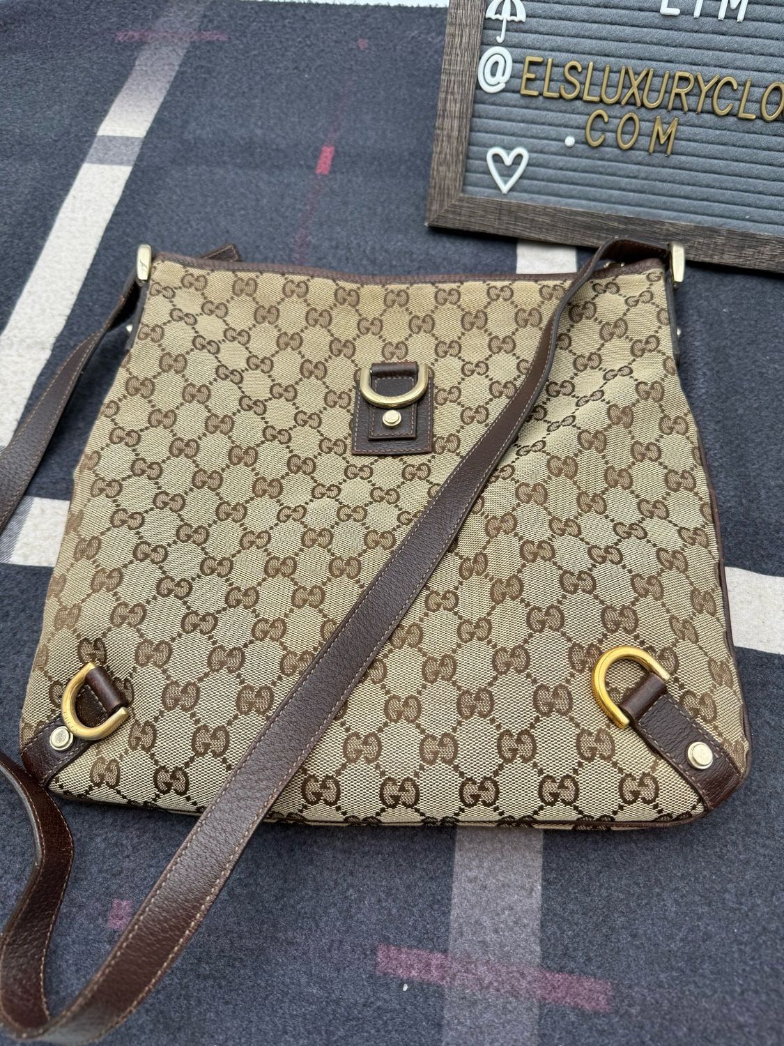 Gucci Messenger Abbey Crossbody Canvas Bag Zipper