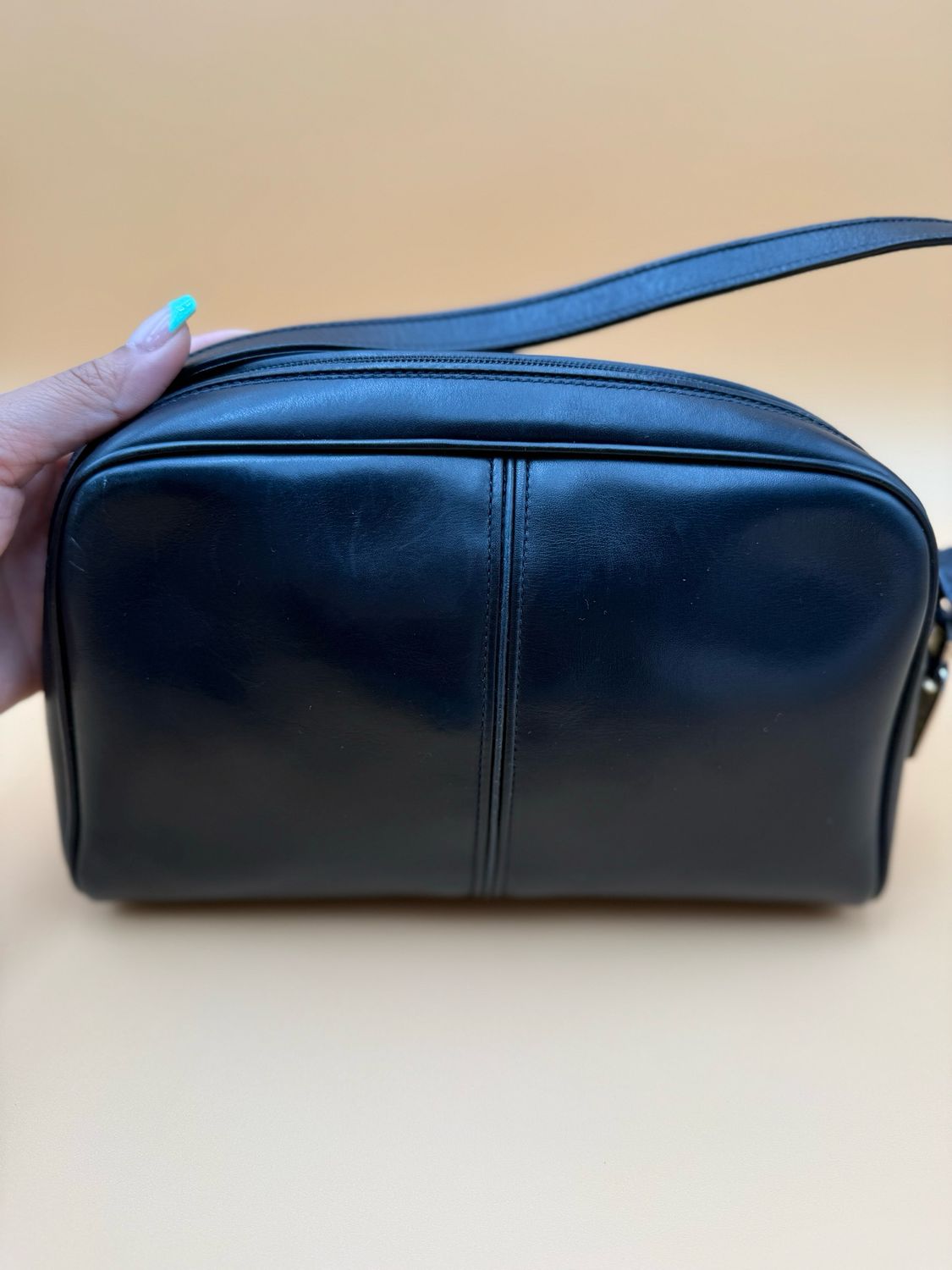 Gucci Vintage Camera Bag Crossbody Leather