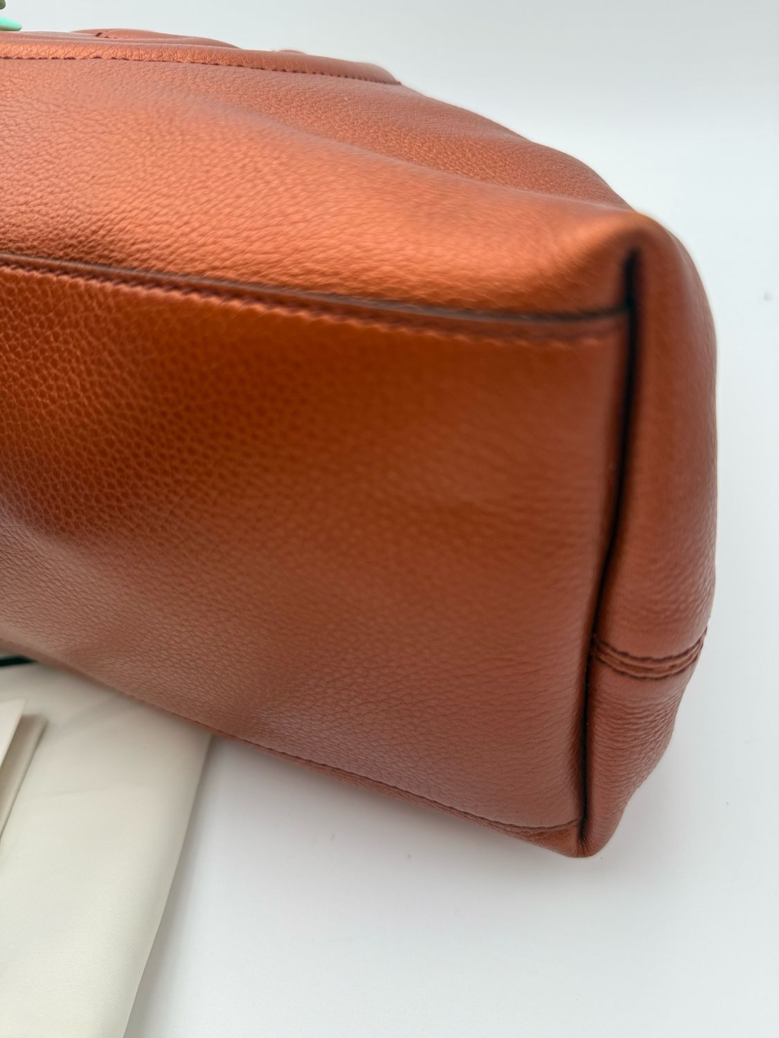 Gucci Soho Medium Pebbled Leather Tote