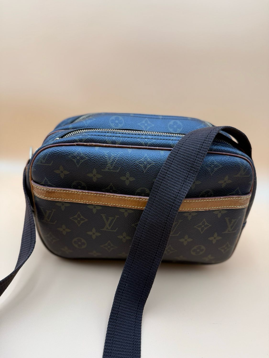 Louis Vuitton Monogram Leather Reporter Pm Messenger Crossbody
