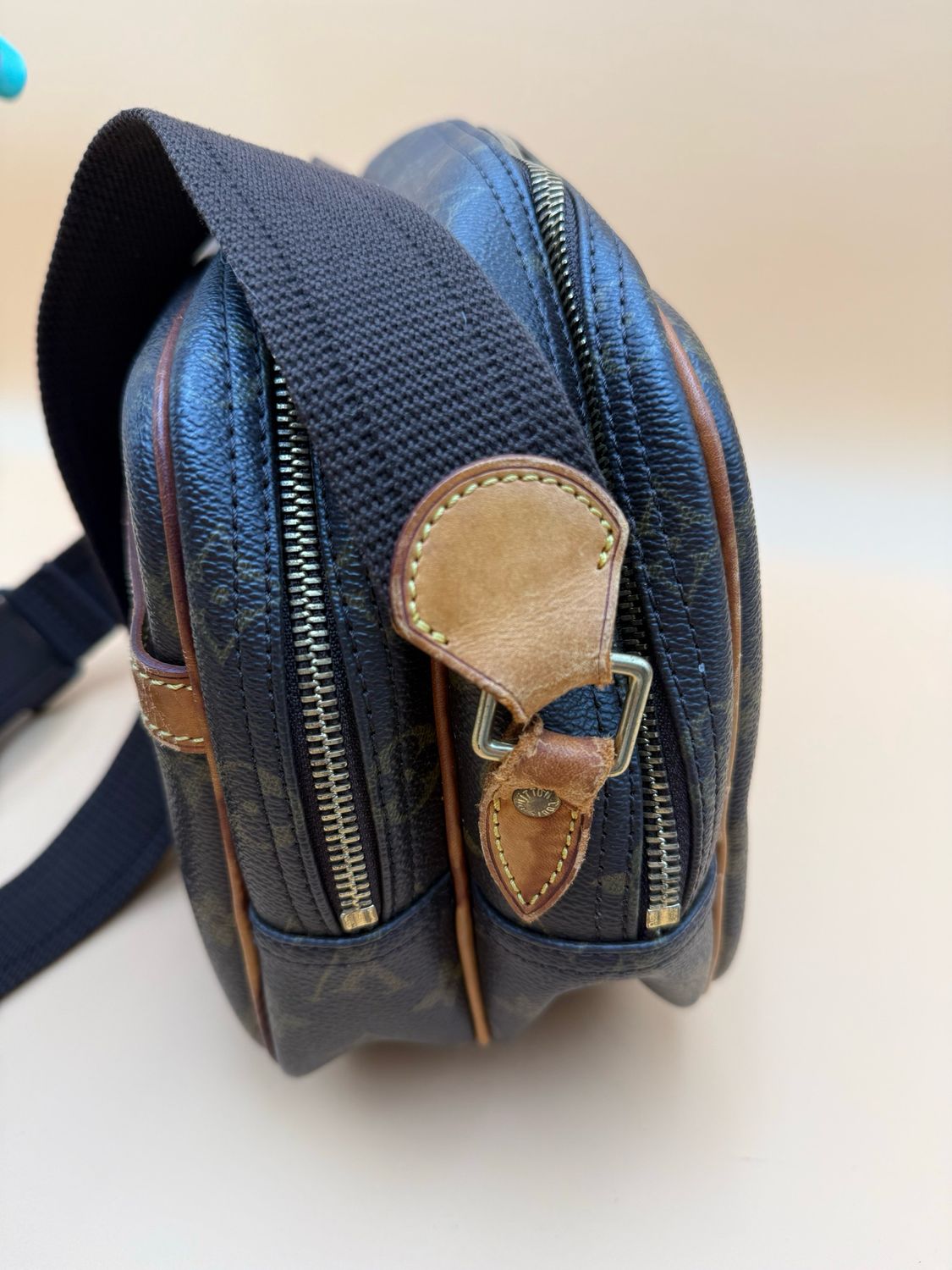 Louis Vuitton Monogram Leather Reporter Pm Messenger Crossbody