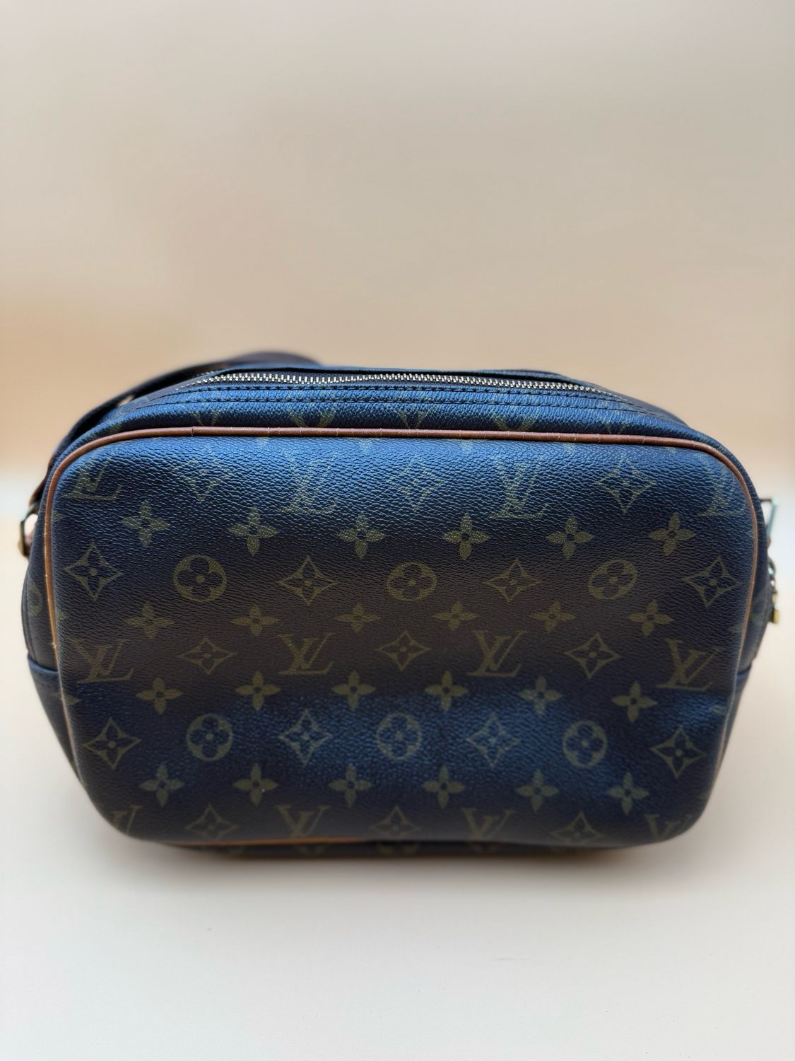 Louis Vuitton Monogram Leather Reporter Pm Messenger Crossbody
