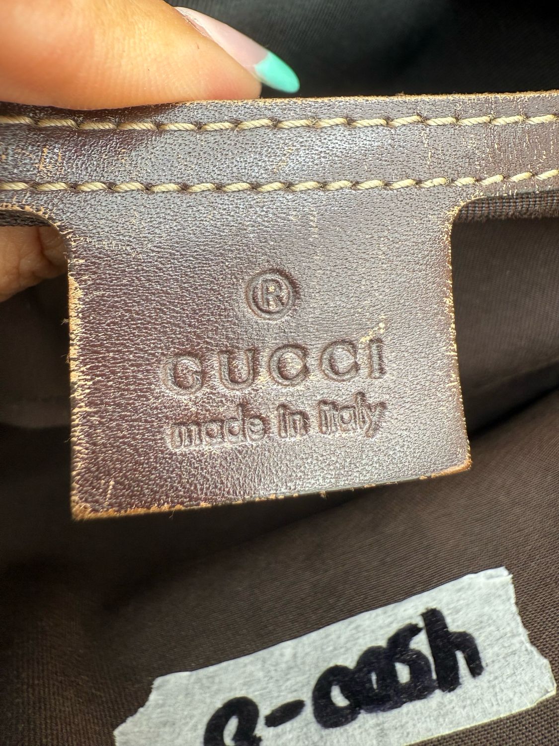 Gucci Monogram Supreme Messenger Crossbody Bag
