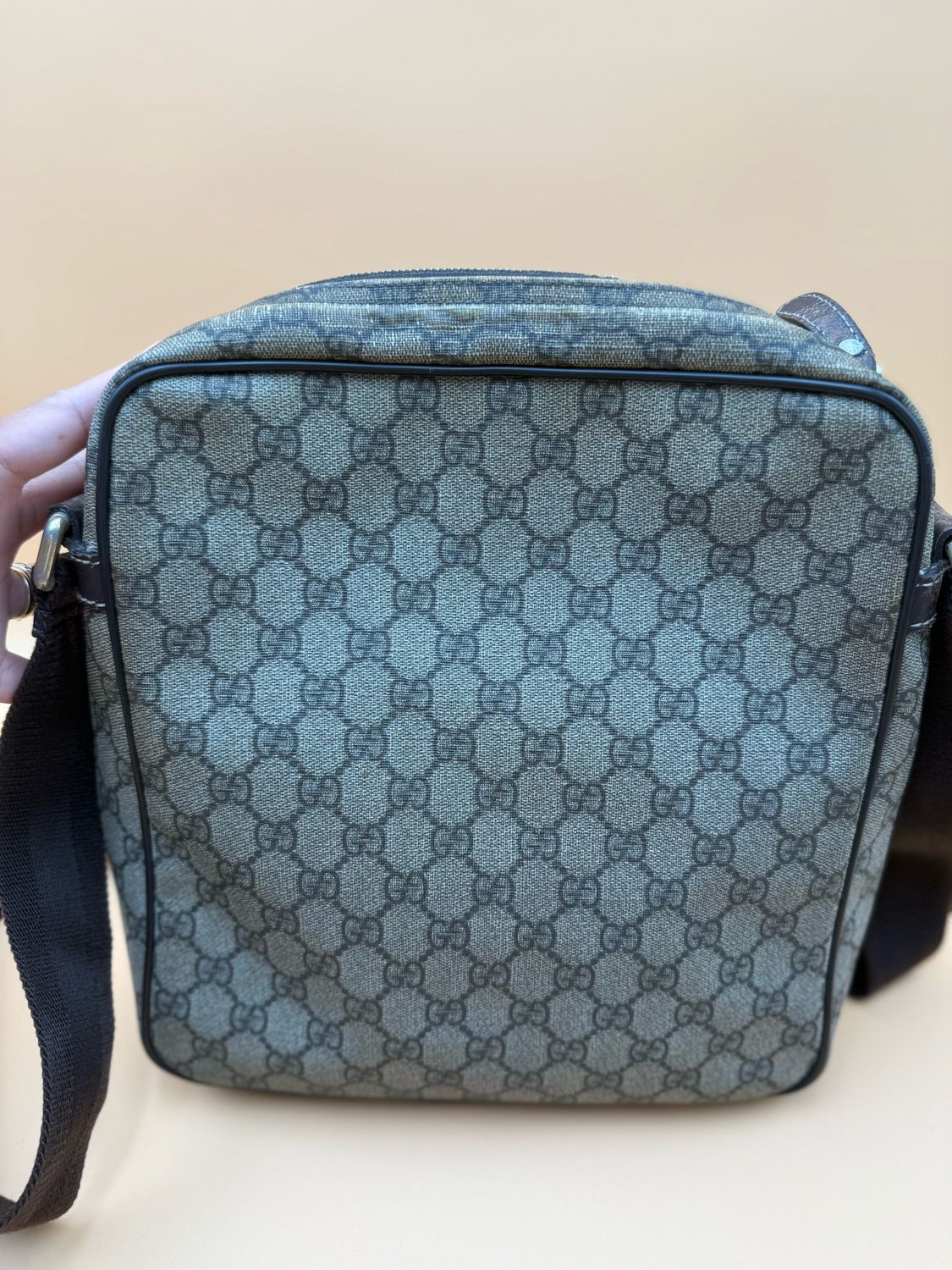 Gucci Monogram Supreme Messenger Crossbody Bag