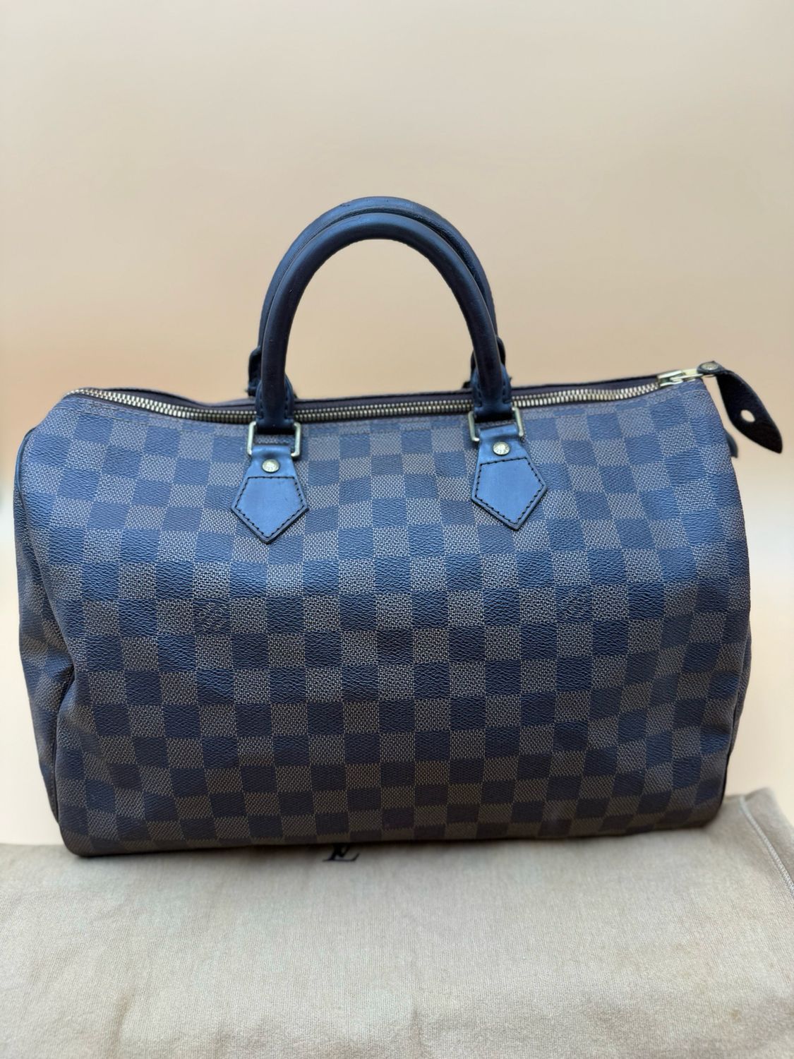 Louis Vuitton Speedy 35 Damier Ebene Satchel Top Handle