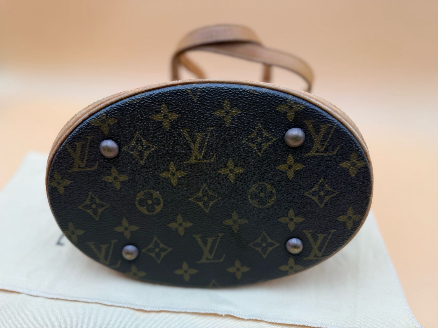 Louis Vuitton Monogram Petit Bucket Tote Shoulder