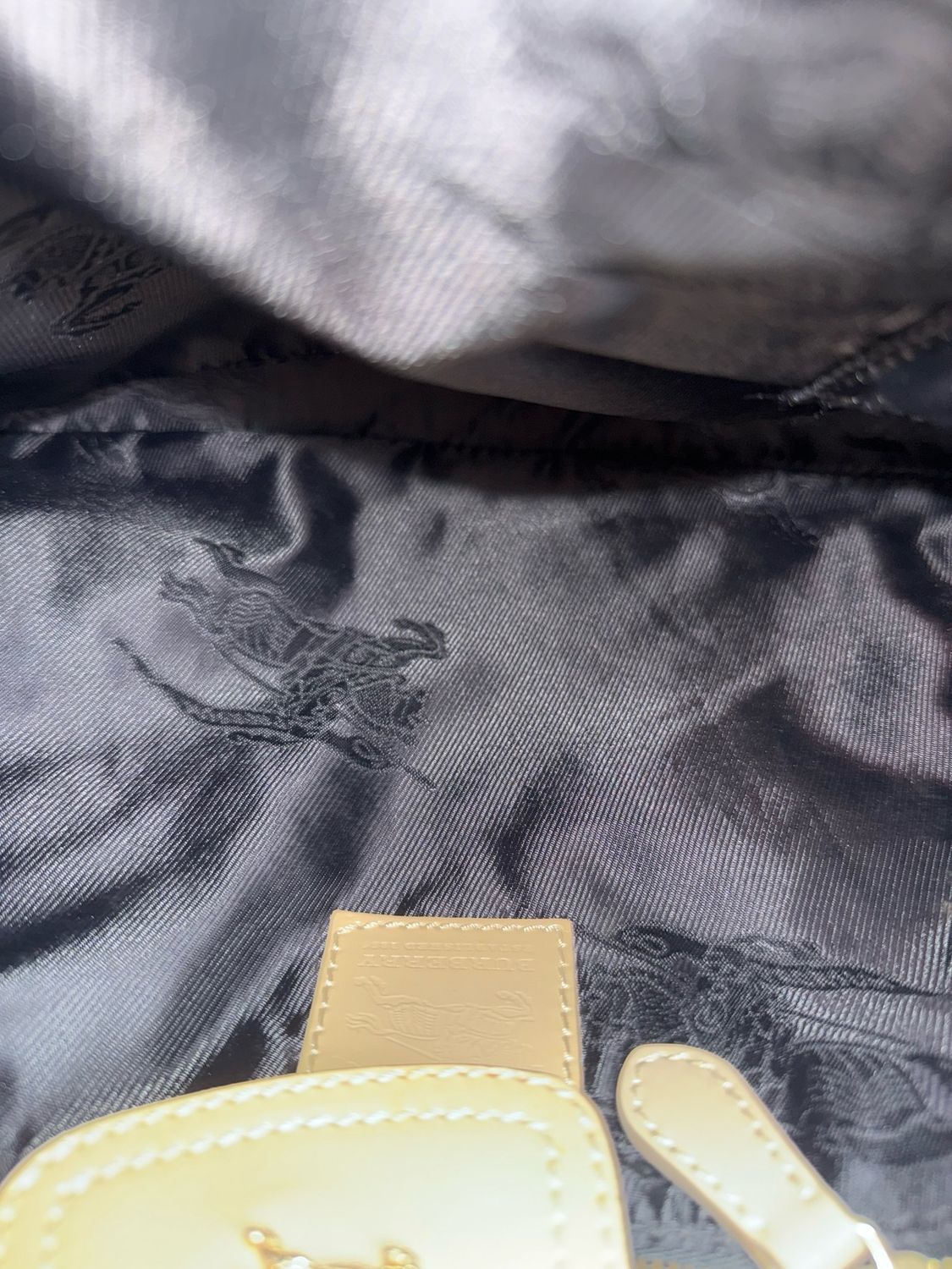 Burberry Quilted Hobo Brook Shoulder With Wallet Bundle