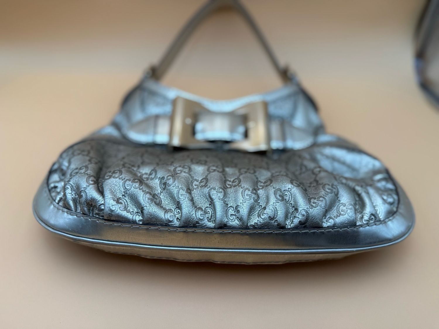 Gucci Dialux Hobo Guccissima Metallic Bow Shoulder Bag