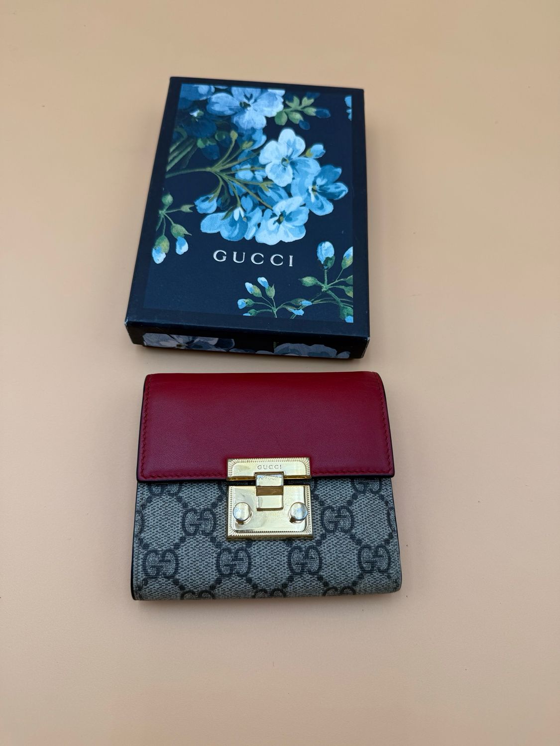 Gucci Monogram Supreme Short Wallet Padlock
