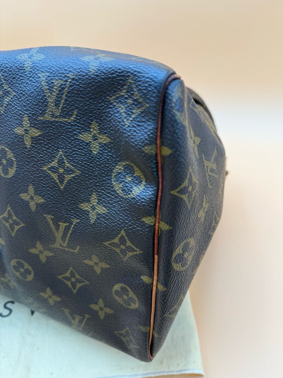 Louis Vuitton Monogram Speedy 35 Boston Satchel Top Handle 