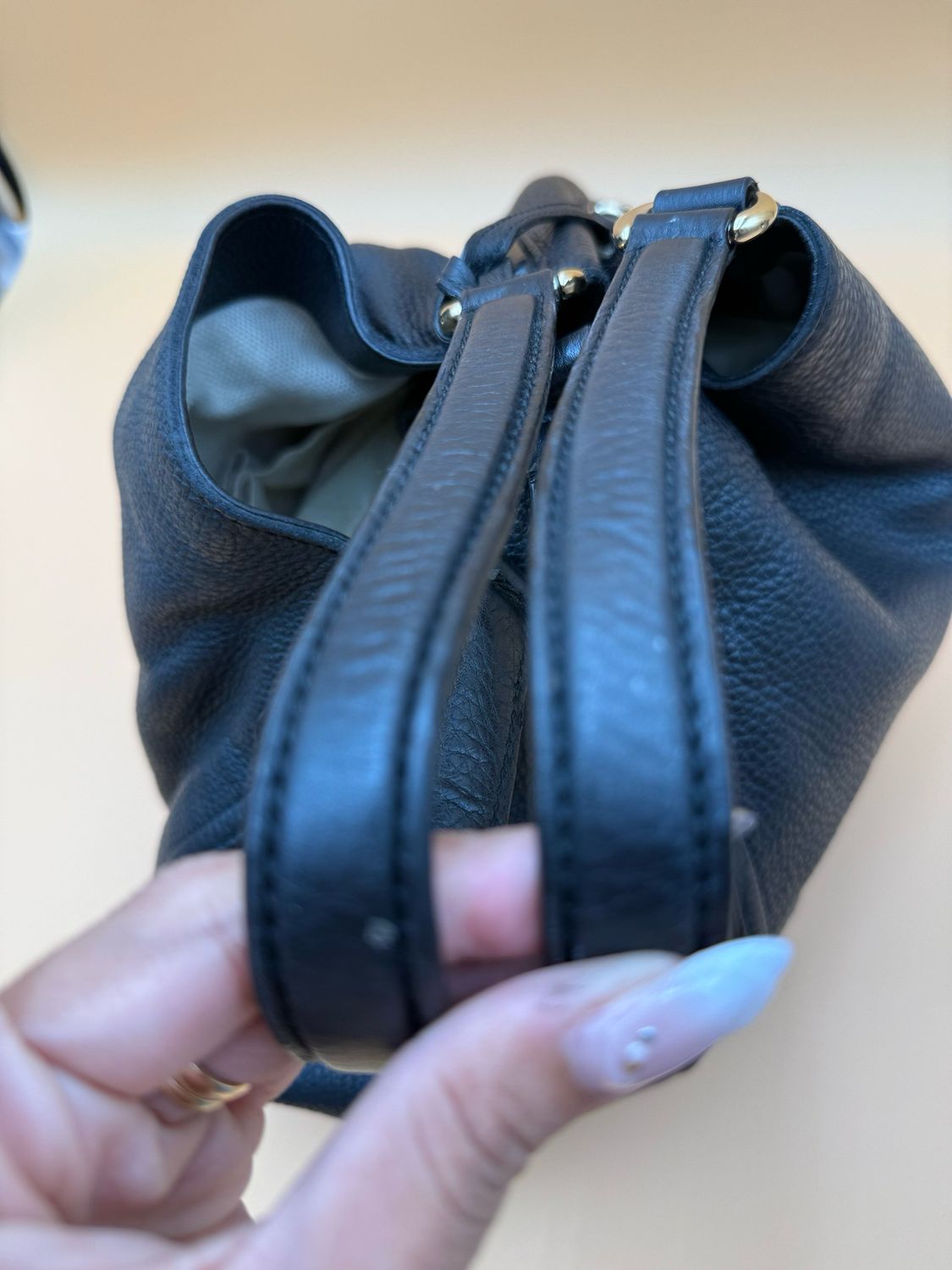 Gucci Soho Pebbled Calfskin Tote Shoulder Bag Black