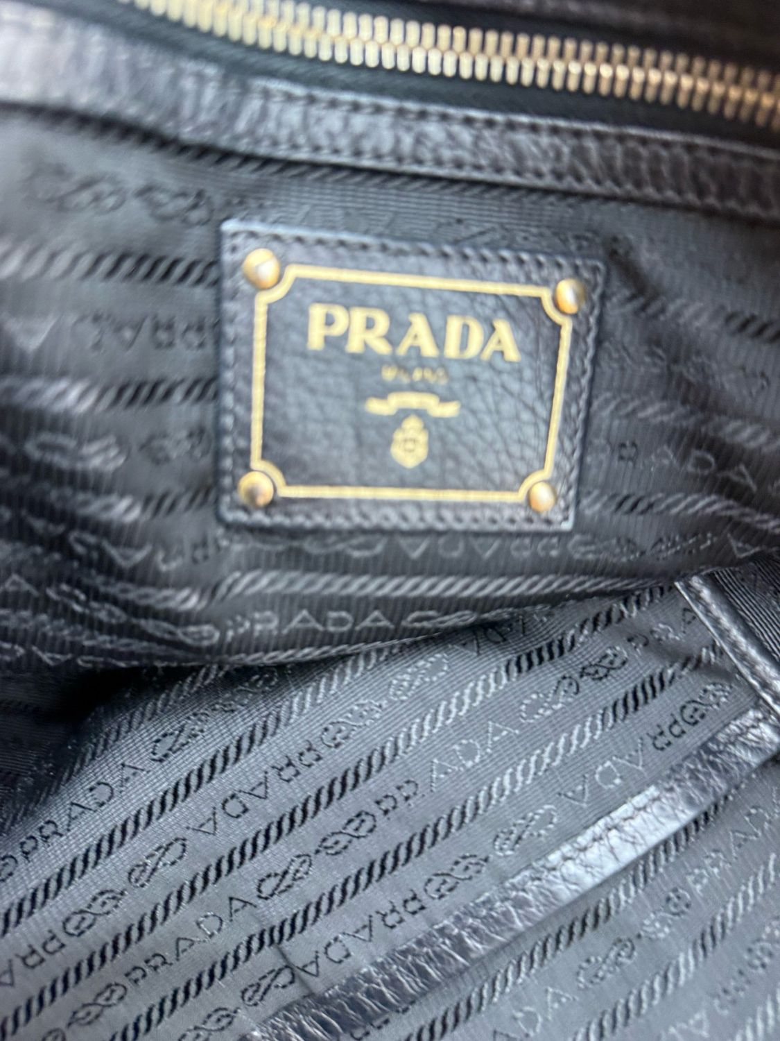 Prada Vitello Daino Shopper Tote Convertible Crossbody