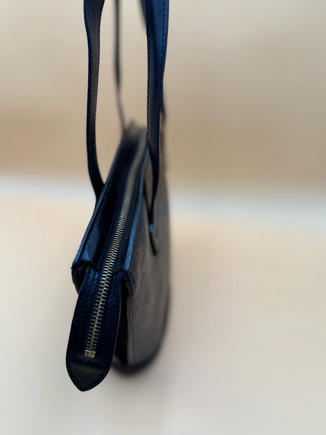 Louis Vuitton Saint Jacques Pm Epi Black