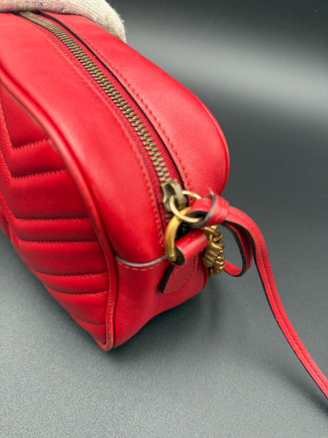 Gucci Marmont Hibiscus Red Bundle Chevron Calfskin Crossbody Small With Card Holder Bundle
