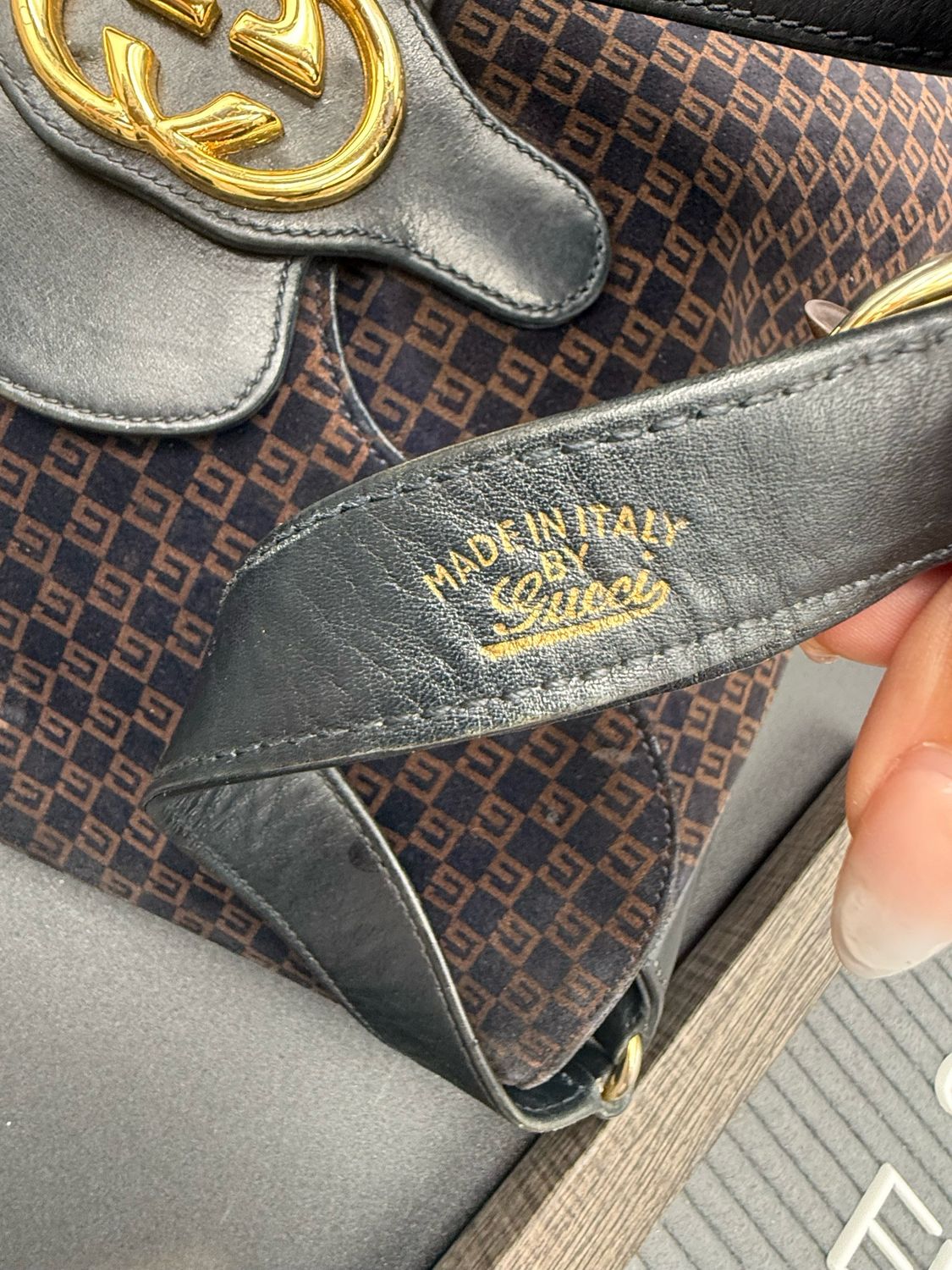 Gucci Vintage Suede Hobo Shoulder Interlocking G Logo 