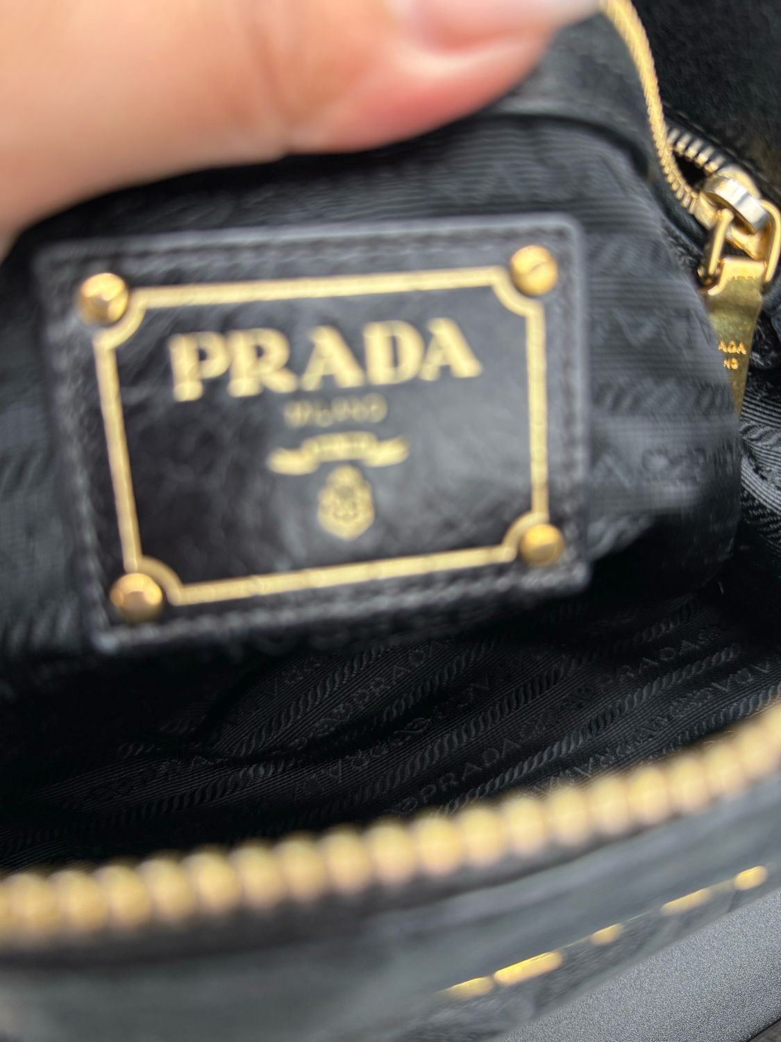 Prada Vitello Shine Hobo Pushlock Leather Shoulder Black Large