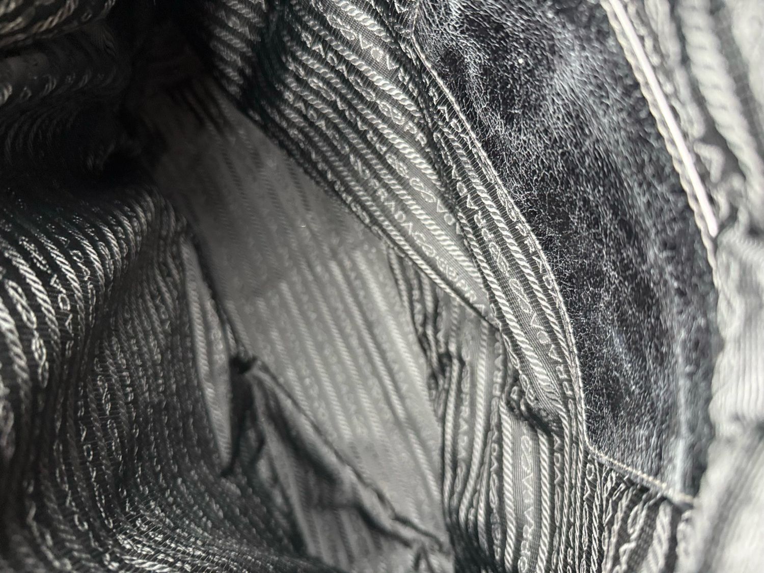 Prada Vitello Shine Hobo Pushlock Leather Shoulder Black Large