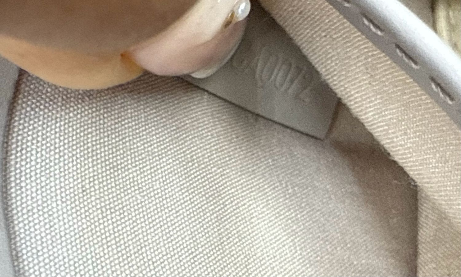 Louis Vuitton Honfleur Clutch Flap Lavender Shoulder Bag