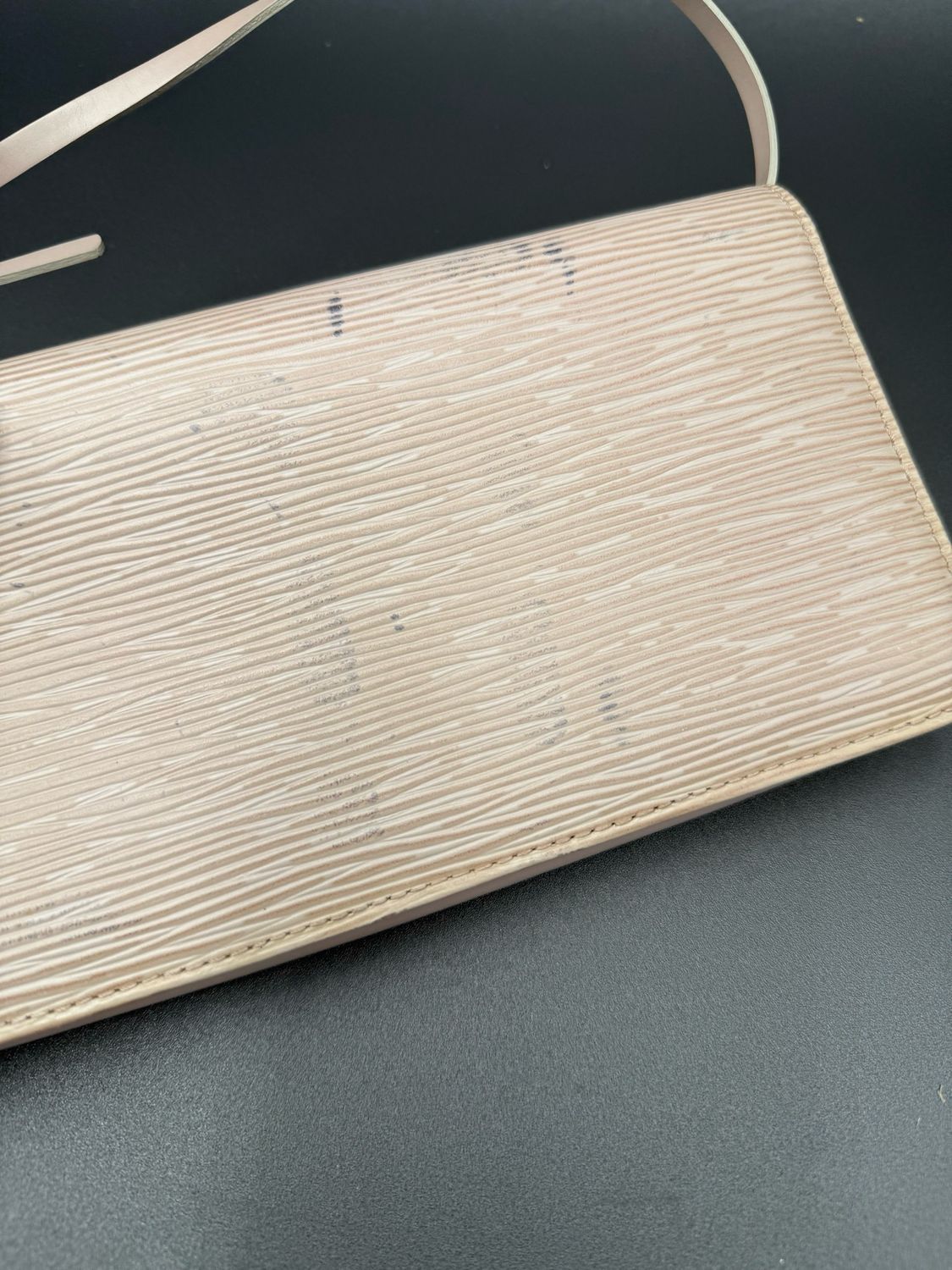 Louis Vuitton Honfleur Clutch Flap Lavender Shoulder Bag