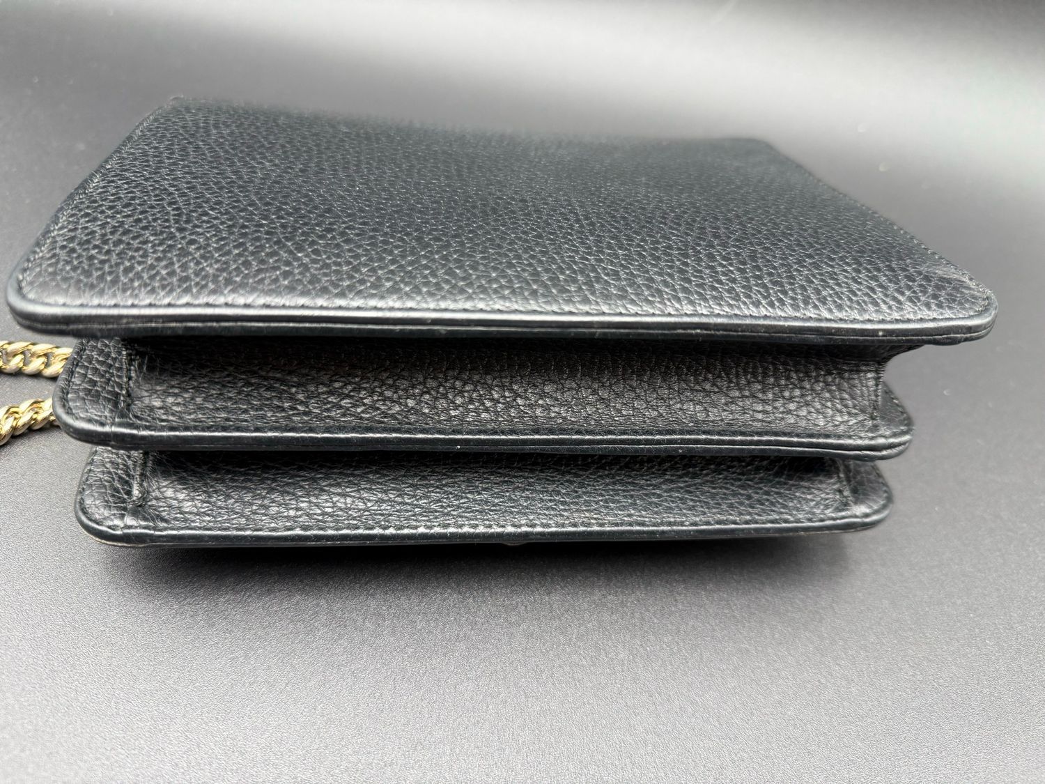 Gucci Pebbled Leather Sling Black Messenger Dollar Interlocking Small