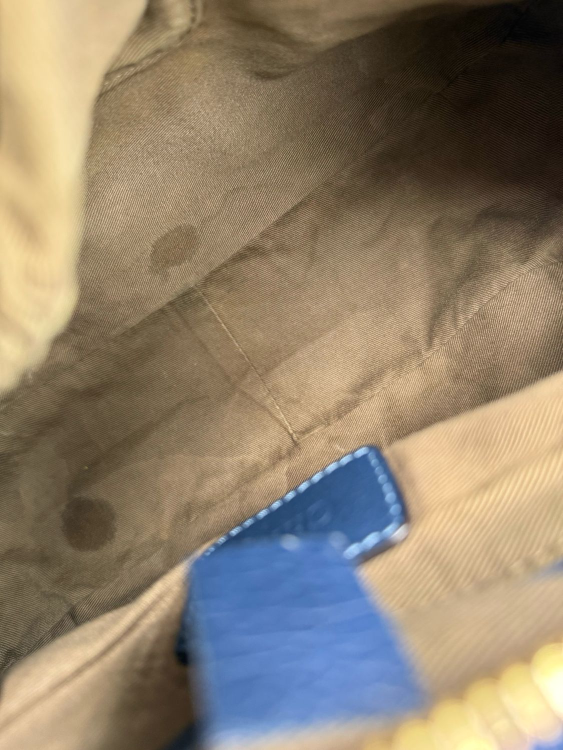 Chloe Marcie Saddle Pebbled Leather Small Messenger Crossbody Navy Blue