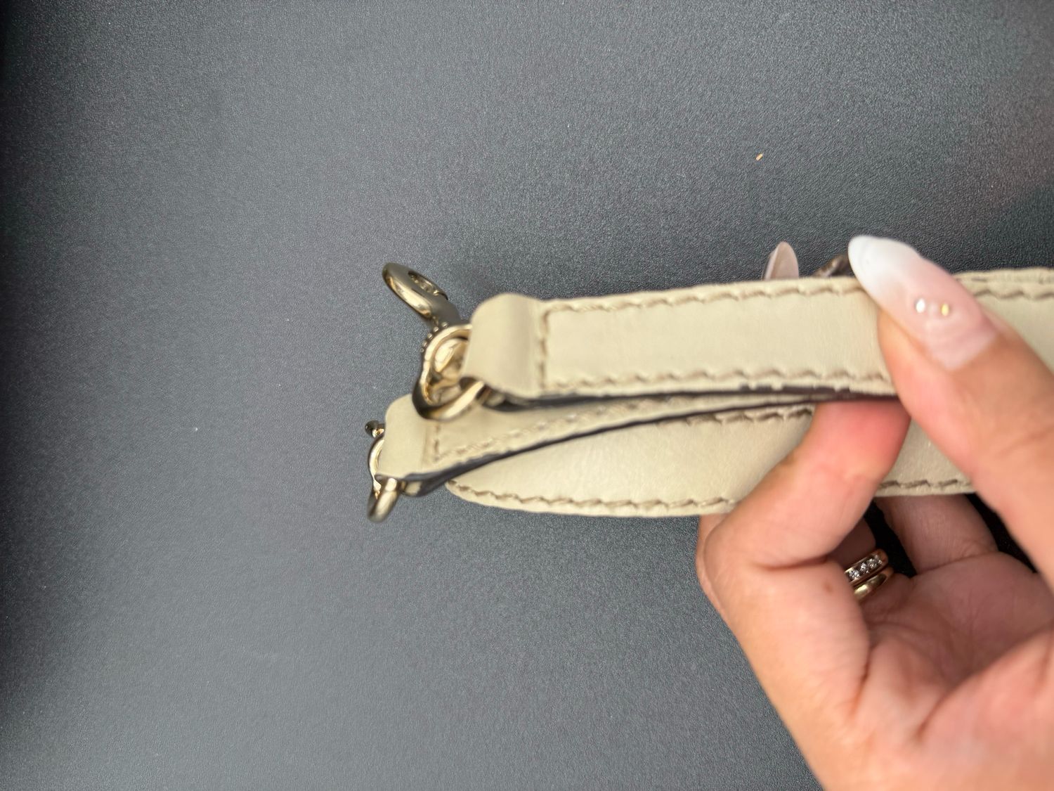 Gucci Sukey Convertible Tote Sling Shoulder Bag