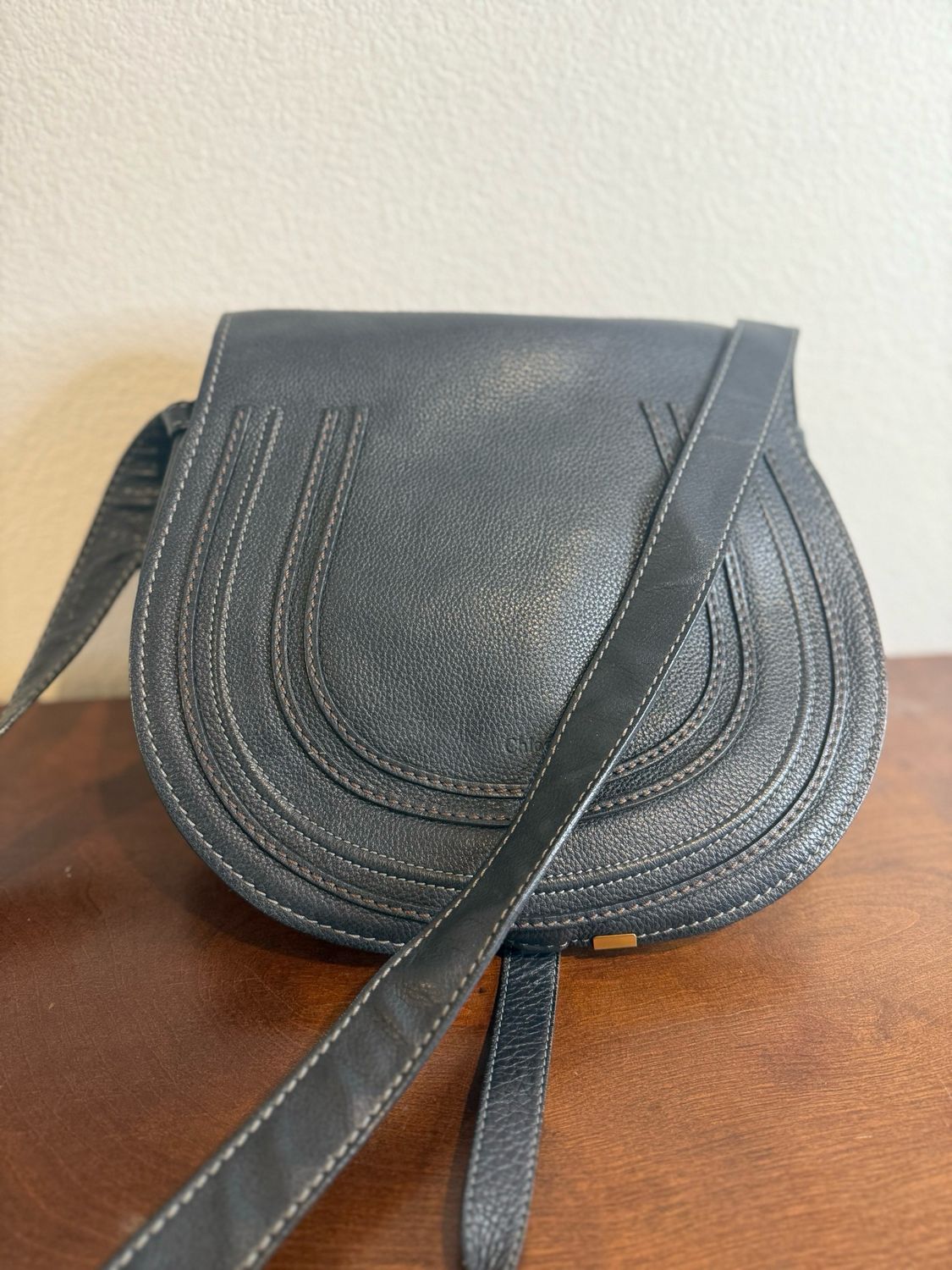 Chloe Marcie Saddle Black Medium Pebbled Leather Messenger