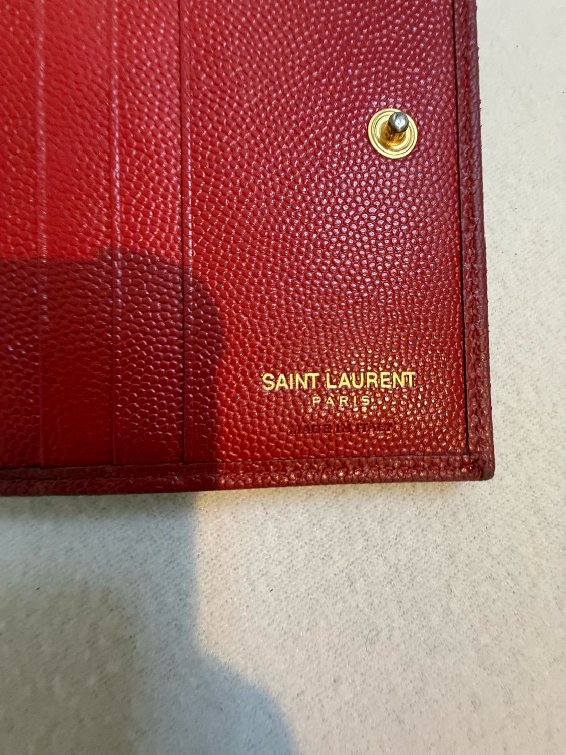 Yves Saint Laurent Grain De Poudre Chevron