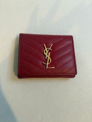 Yves Saint Laurent Grain De Poudre Chevron