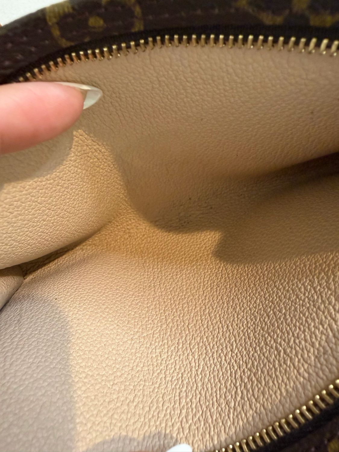 Louis Vuitton Monogram Bucket Pouch 