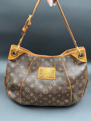 Louis Vuitton Monogram Galliera Gm Hobo Shoulder Bag