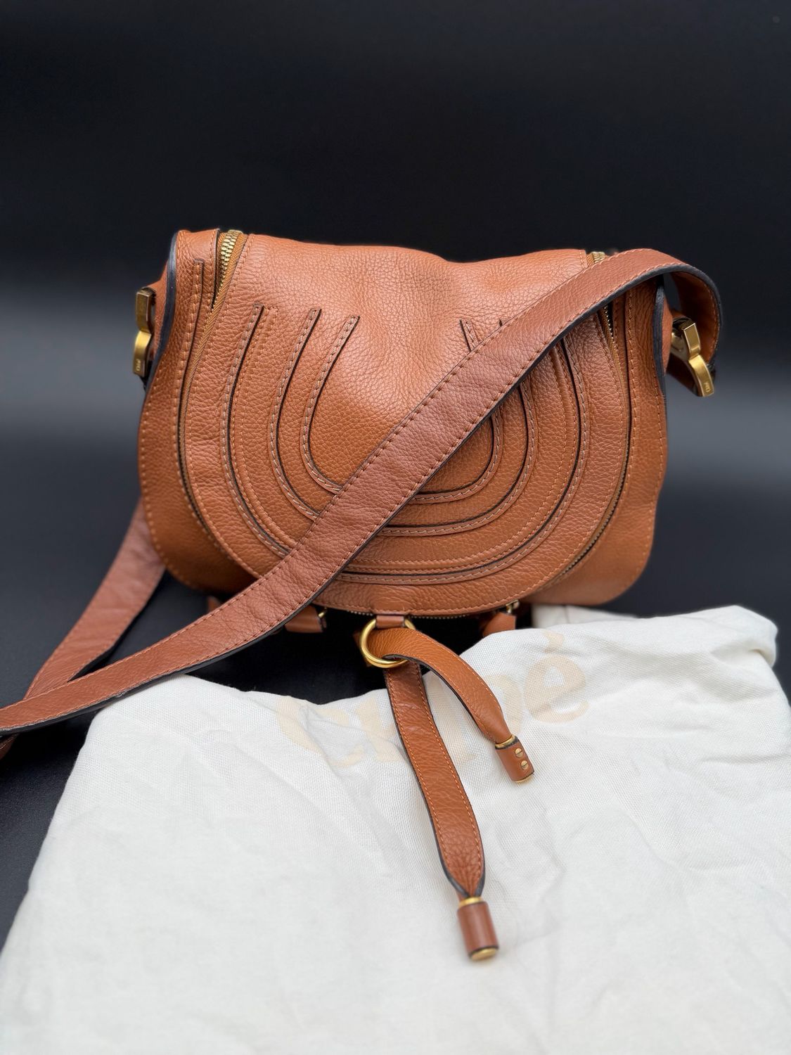 Chloe Pebbled Leather Medium Marcie Saddle Messenger Crossbody