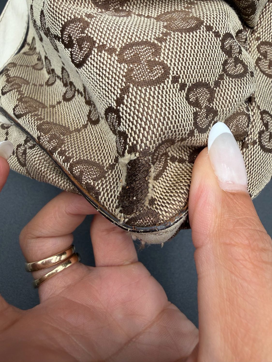 Gucci Abbey Hobo Canvas D-Ring Shoulder