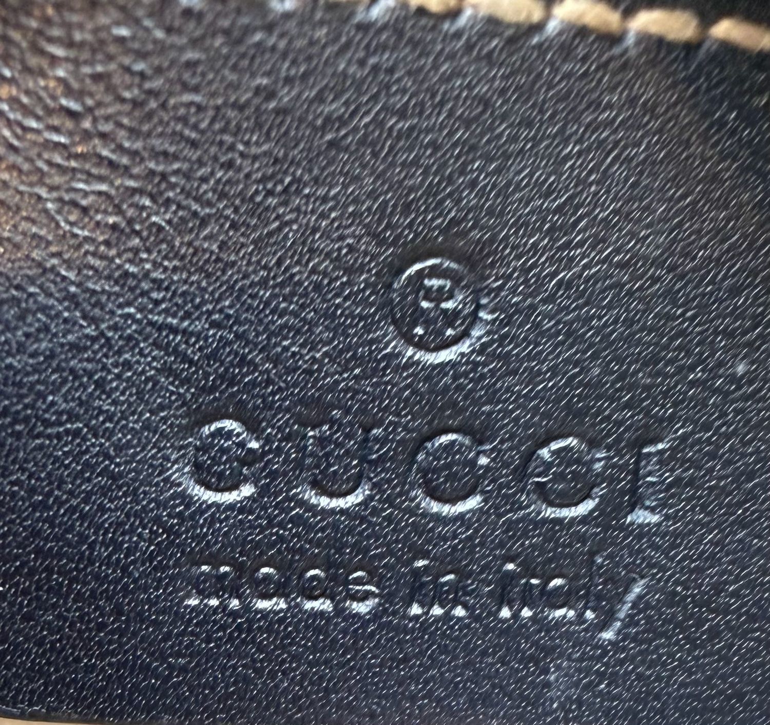 Gucci Flat Messenger Supreme Crossbody Sling